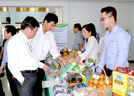 Thúc đẩy khoa học và công nghệ phát triển