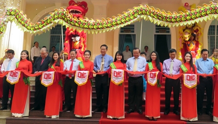 Khai giảng năm học mới và khánh thành Khu giảng đường, phòng học