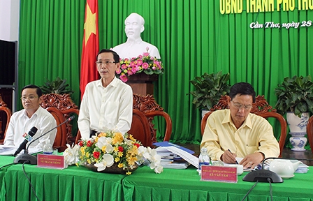 Tiếp tục thúc đẩy hoàn thành các chỉ tiêu kinh tế - xã hội năm 2016