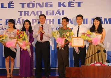 Trao giải Cuộc thi Tác phẩm Phát thanh- Truyền hình TP Cần Thơ 2016