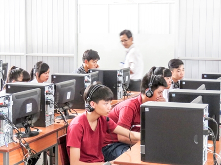 Tìm đầu ra cho giáo dục đại học