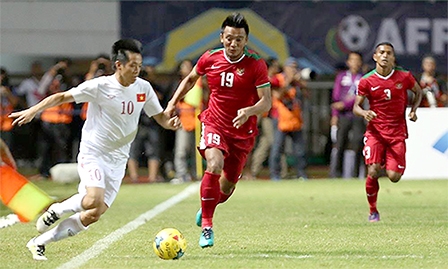 Indonesia  Việt Nam: 2-1<br>
Hàng thủ sai lầm, Việt Nam thất bại