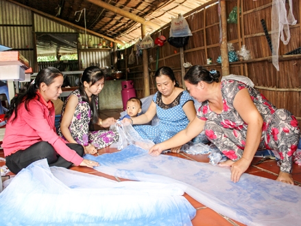 Xây dựng nhiều mô hình hiệu quả làm theo gương Bác