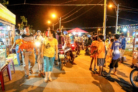 Chợ đêm Sao Mai - Bình Khánh 5 - Hội tụ văn hóa ẩm thực