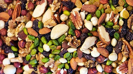 Ăn một nắm hạt mỗi ngày khỏi lo chết sớm