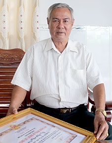 Nhớ những ngày chiến đấu giúp bạn