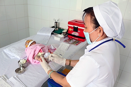 Chẩn đoán sàng lọc trước sinh
và sơ sinh bằng kỹ thuật cao