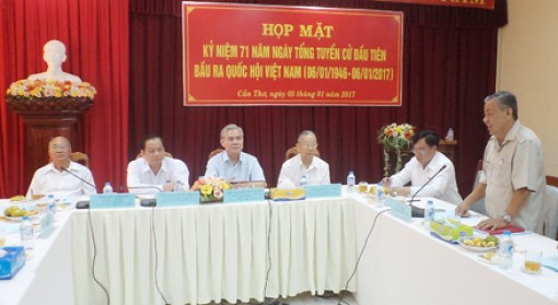 Họp mặt kỷ niệm 71 năm Ngày Tổng tuyển cử