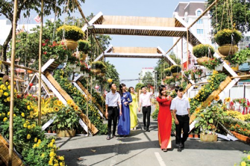 Khai mạc đường hoa Cần Thơ-
Xuân Đinh Dậu 2017