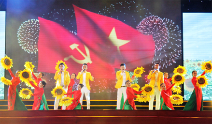 Tây Đô rạng ngời sắc Xuân