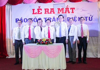 Ra mắt Báo Sóc Trăng điện tử
