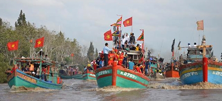 Hàng nghìn lượt người tham gia
Lễ hội Nghinh Ông