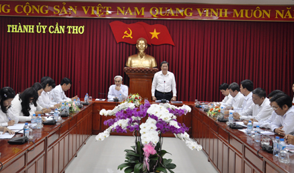 Tăng cường kiểm tra, giám sát,
góp phần thực hiện hiệu quả Nghị quyết Trung ương 4 khóa XII