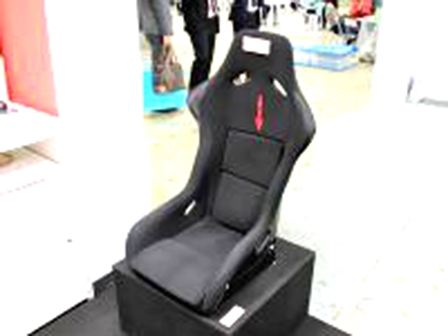Ghế ôtô tự động theo dõi sức khỏe bác tài
