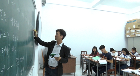 Thắt chặt quan hệ hữu nghị 
Việt - Hàn