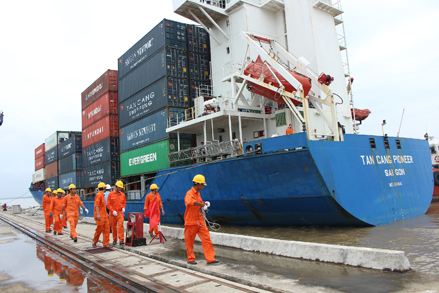 Tiếp thêm động lực cho doanh nghiệp