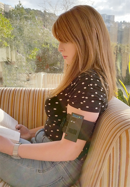 Nerivio Migra - băng tay 
“thông minh” chữa đau nửa đầu