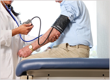 Hạ huyết áp đột ngột tăng nguy cơ mất trí nhớ