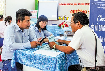 Đưa công nghệ vào sản xuất nông nghiệp