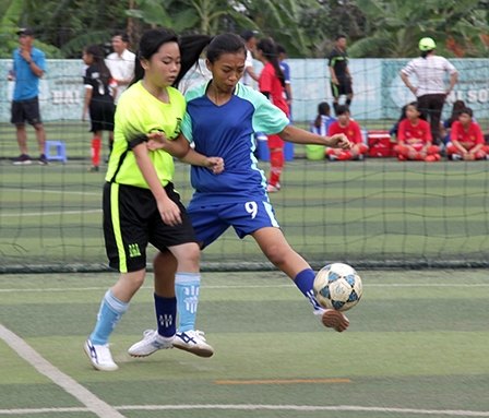 Khai mạc Giải bóng đá nữ THCS lần I