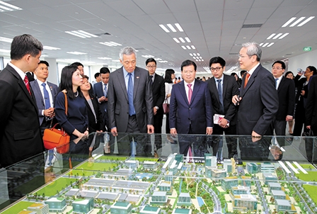 Hợp tác kinh tế, thương mại, đầu tư là điểm sáng trong quan hệ Việt Nam - Singapore