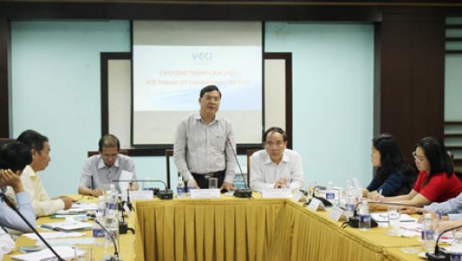 Lãnh đạo TP Cần Thơ làm việc với VCCI Cần Thơ