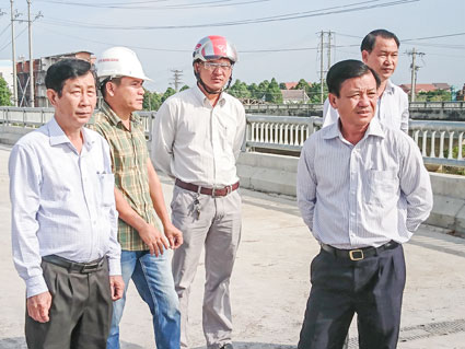 Đẩy nhanh tiến độ thi công mở rộng đường
Quang Trung - Cái Cui