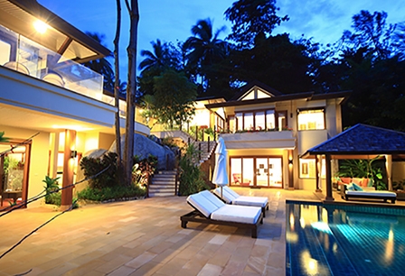 Đi du lịch được trả tiền