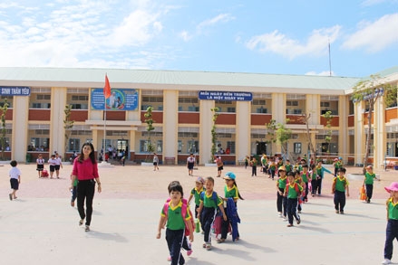 Điểm sáng xây dựng trường đạt chuẩn quốc gia