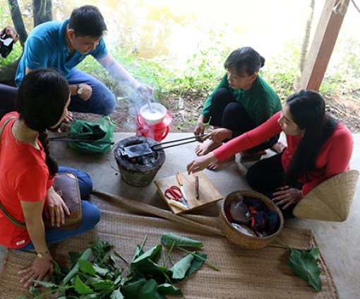 Không tổ chức các hoạt động
văn hóa, thể thao, du lịch
kém hiệu quả