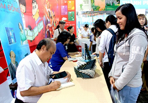 Sách từ ĐBSCL đến với độc giả Kim Đồng