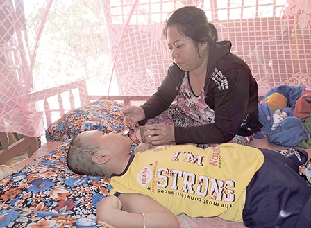 Xin cho con nụ cười