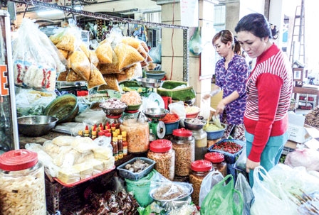 Cửa hàng tạp hóa: Thay đổi để tồn tại và phát triển