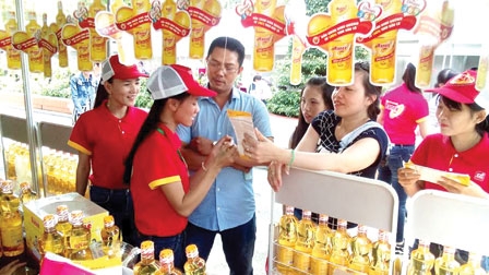 Dầu ăn cao cấp Ranee - báu vật cho sức khỏe người lao động