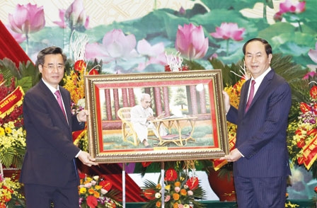 Nâng cao năng lực lãnh đạo, sức chiến đấu của tổ chức cơ sở đảng và chất lượng đội ngũ cán bộ, đảng viên