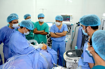Điều trị bướu cổ bằng sóng cao tần