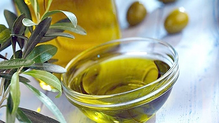 Dầu ôliu đảo ngược tác hại 
của chế độ ăn giàu chất béo