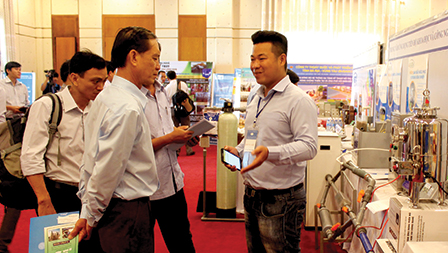 Xây “nấc thang”
phát triển doanh nghiệp