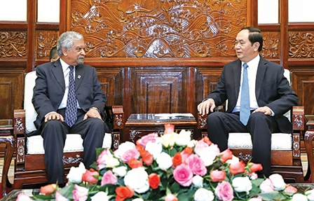 <span style="background-color:wheat;">Chủ tịch nước Trần Đại Quang:</span>
Việt Nam luôn chủ động, tích cực tham gia vào các nỗ lực chung của Liên Hiệp Quốc