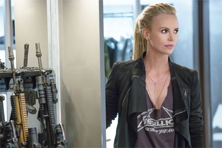Đóa hồng Nam Phi Charlize Theron