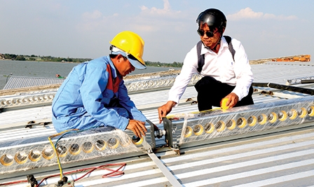 Hình thành cộng đồng sử dụng điện tiết kiệm và hiệu quả