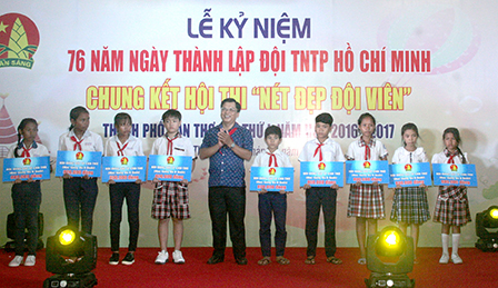 Kỷ niệm 76 năm Ngày thành lập
Đội thiếu niên Tiền phong Hồ Chí Minh