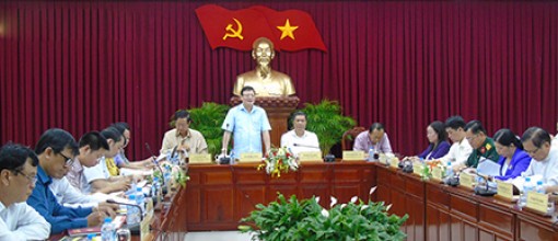 <span style="background-color:wheat;">Đồng chí Hà Ngọc Anh, Phó Trưởng Ban Dân vận Trung ương:</span> Quan tâm thực hiện tốt các chính sách, góp phần nâng cao đời sống đồng bào dân tộc Khmer