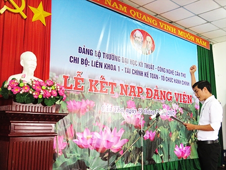 Quan tâm phát triển đảng viên 
trong sinh viên