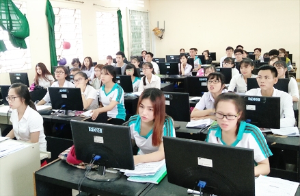 Khó như tuyển sinh cao đẳng, trung cấp