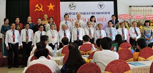 Tập hợp đội ngũ trí thức,
đáp ứng yêu cầu phát triển thành phố bền vững