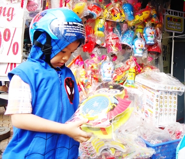 Chọn quà 1-6 cho bé