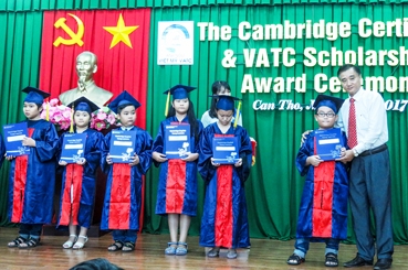 Dành hơn 400 triệu đồng tổ chức kỳ thi học bổng VATC 2017