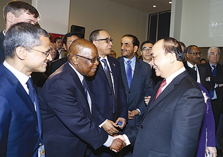 Thủ tướng Nguyễn Xuân Phúc tham dự nhiều hoạt động tại Thủ đô Washington