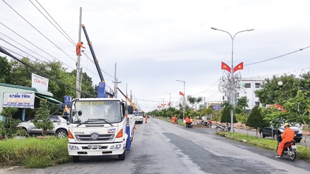 Chủ động ứng phó, đảm bảo an toàn điện mùa mưa